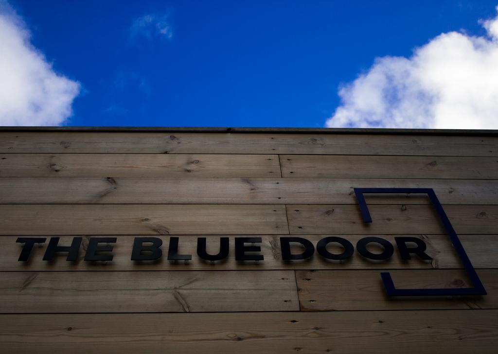 New Quay The Blue Door Bed & Breakfast エクステリア 写真