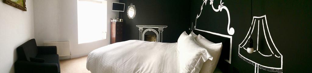 New Quay The Blue Door Bed & Breakfast エクステリア 写真